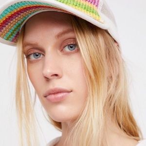 🔥🔥Free People Rainbow Ziggy Chevron Straw 🔥🔥